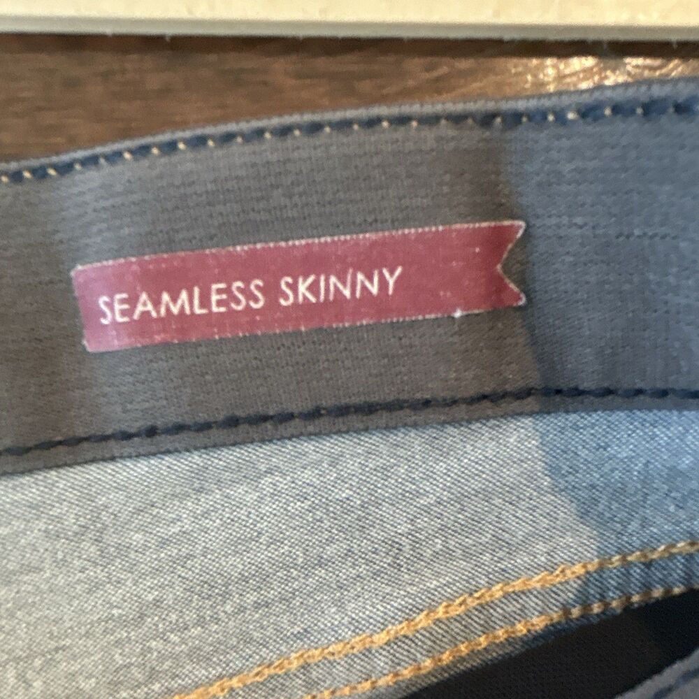 Vintage American Women's Skinny JeansBlue Mid Rise 5-Pocket MedWash Denim 14/32 - Picture 4 of 16